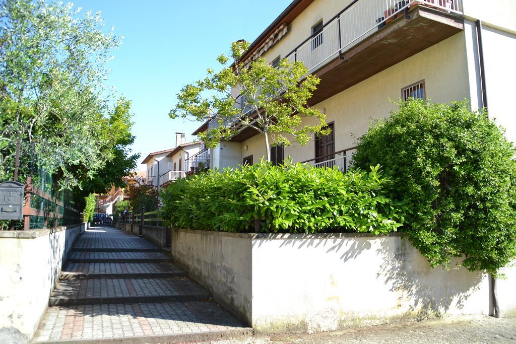 Apartment Santa Maria Bolsena Eksteriør billede